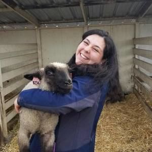 Meet your Posher, Julia